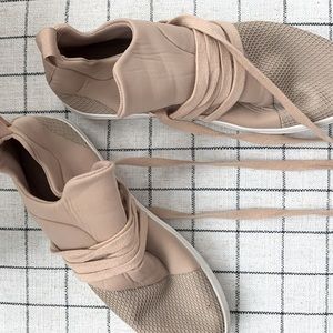 Steve Madden Lancer Sneaker